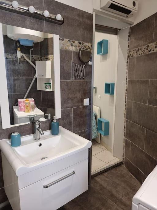 Cosy Apartments - Marseille Panier - City Center ภายนอก รูปภาพ